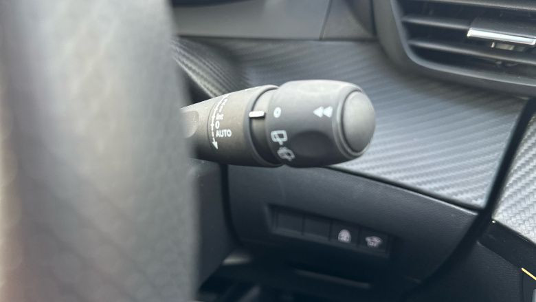 Peugeot 208 1.2 Hybrid 100 GT 5dr e-DSC6 Petrol Hatchback